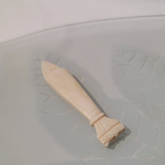 Vintage Artistic  Hand-Carved Letter Opener - Picture 3 of 5